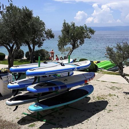 Mobile Homes In Camp Kovacine, Cres, With Long Pebble Beach Bagian luar foto