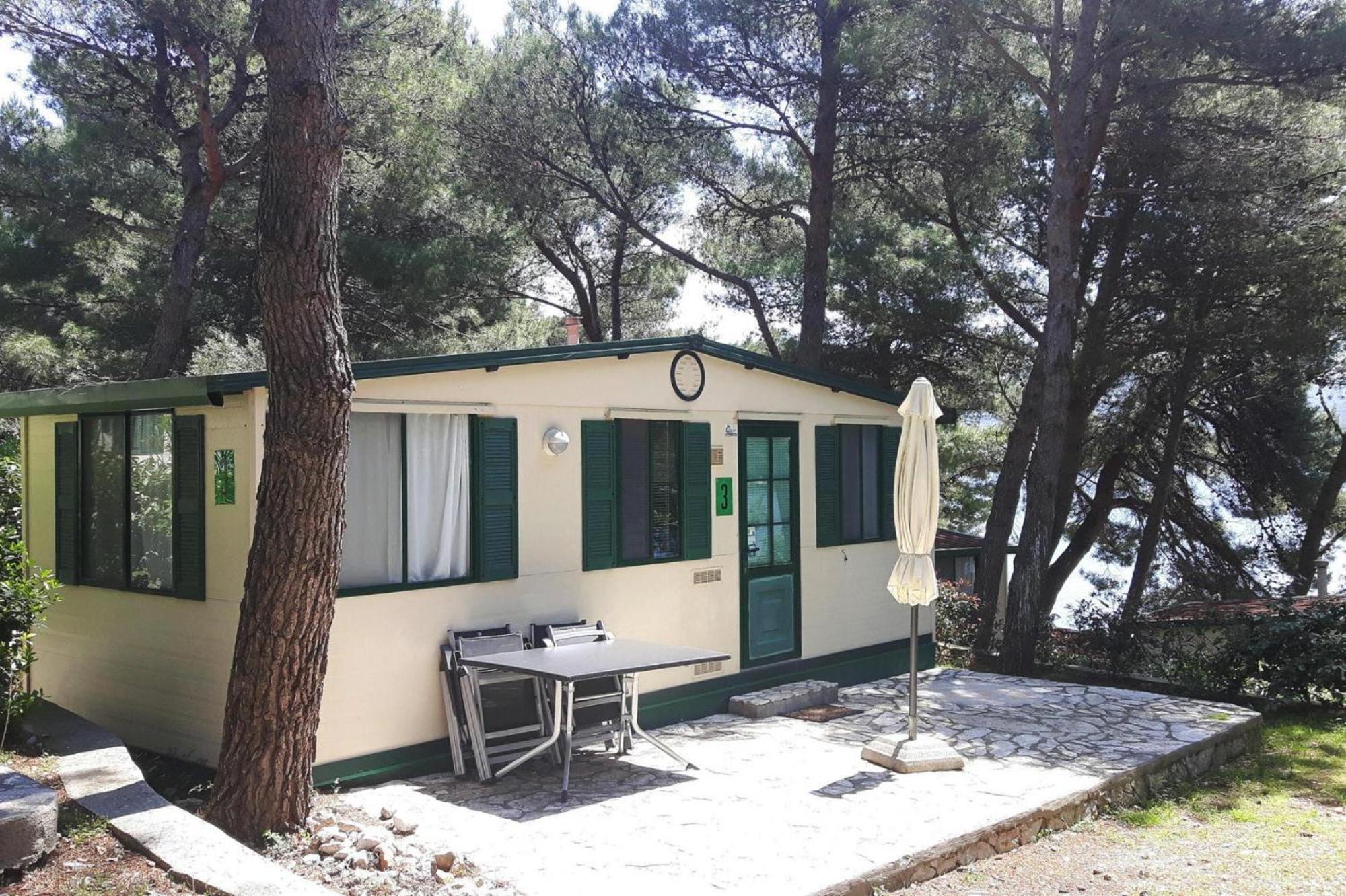 Mobile Homes In Camp Kovacine, Cres, With Long Pebble Beach Bagian luar foto